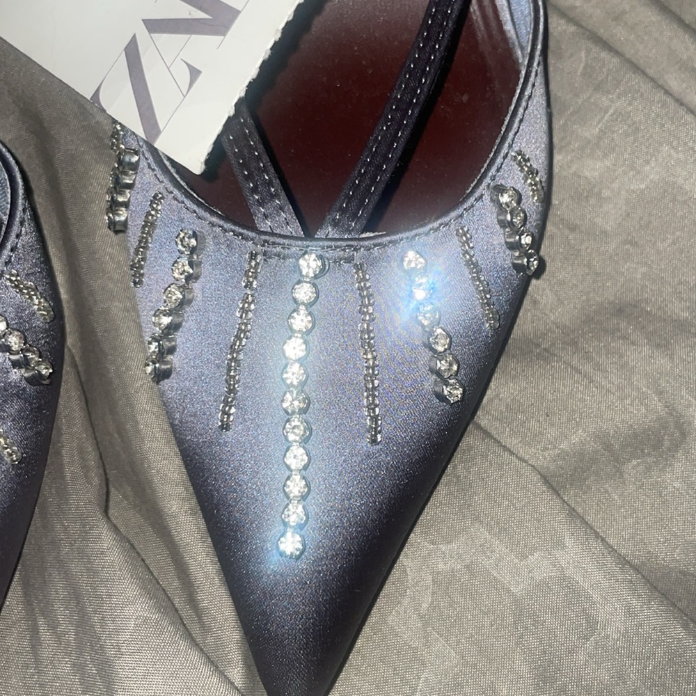 Sold ✨Host Pick✨ Zara RHINESTONE SLING BACK HEELS - Picture 9 of 15